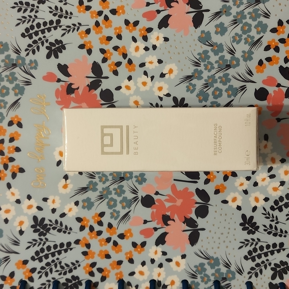 Beauty Resurfacing Compound